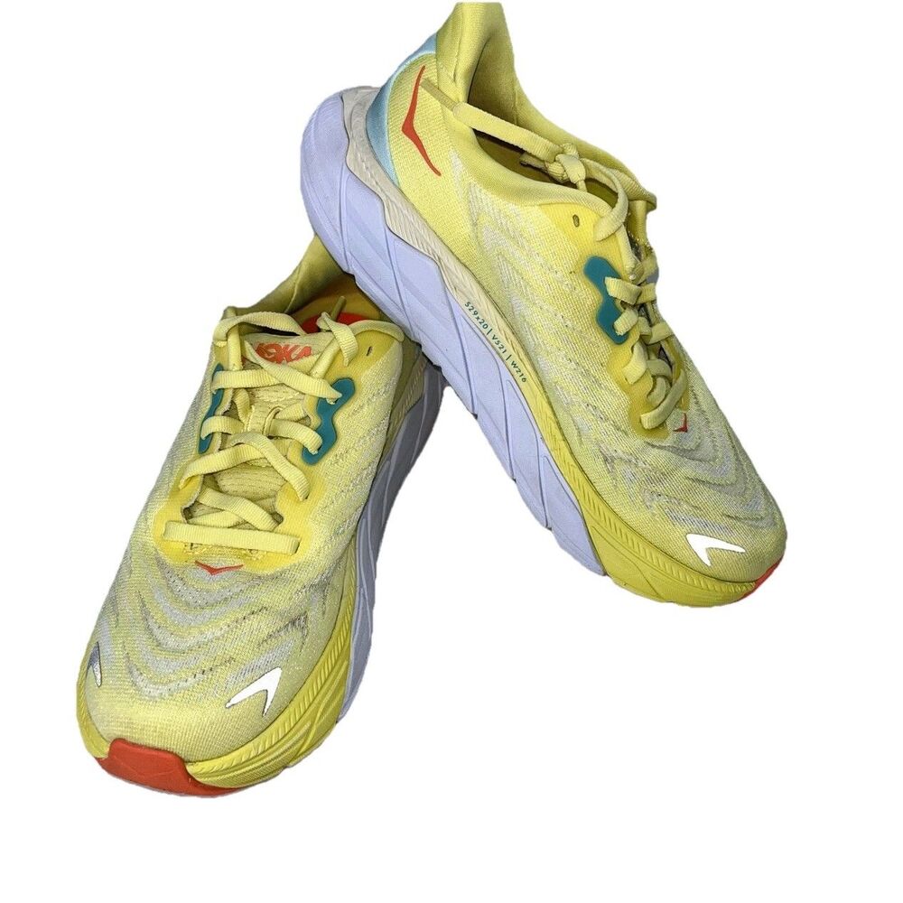 HOKA Arahi 6 Women's Atheletic Running Shoe Sneakers Size 5.5B